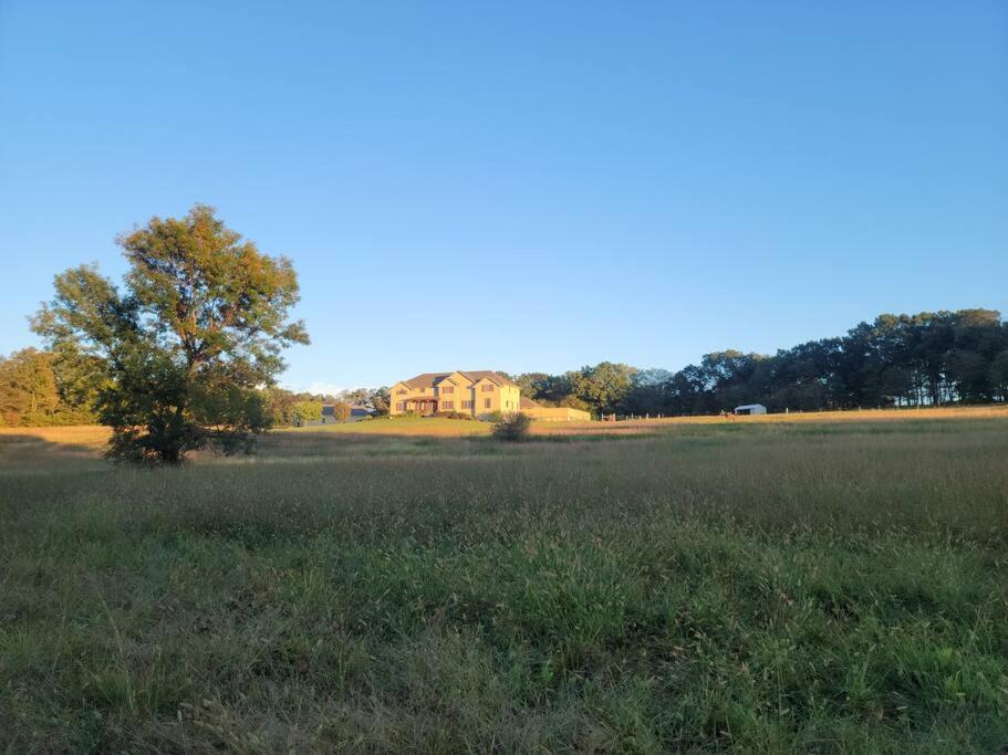 Deer Run Estate Llc Hotel Marshfield Exterior photo